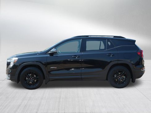 Used 2023 GMC Terrain AT4 w/ GMC Pro Grade Package AWD/4WD image 4