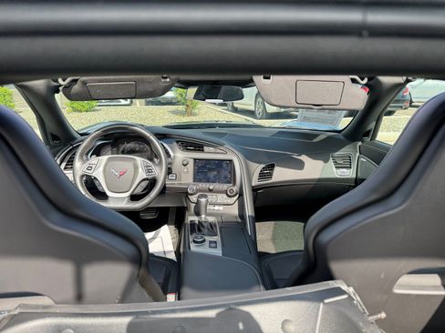 Used 2018 Chevrolet Corvette Grand Sport RWD image 20