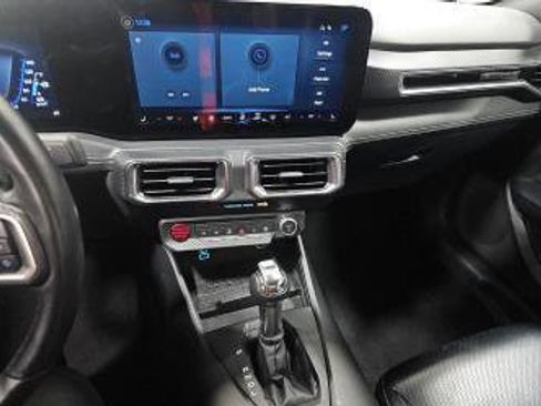 Used 2024 Ford Mustang Premium image 13