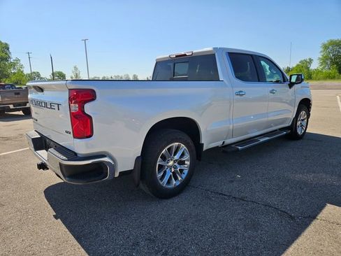 Used 2022 Chevrolet Silverado 1500 LTZ w/ LTZ Premium Package AWD/4WD image 7