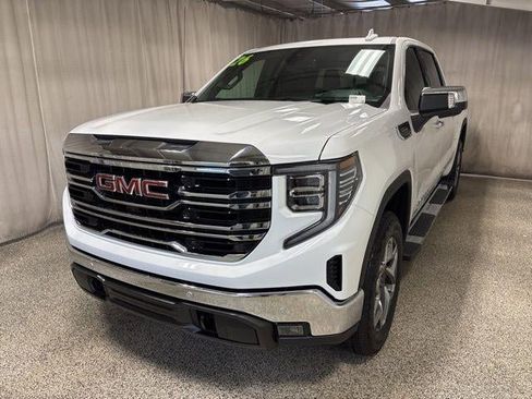 New 2026 GMC Sierra 1500 SLT w/ SLT Premium Plus Package image 6
