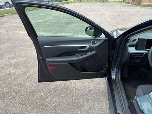Used 2026 Hyundai Sonata Blue FWD image 15