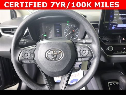 Used 2024 Toyota Corolla LE image 32