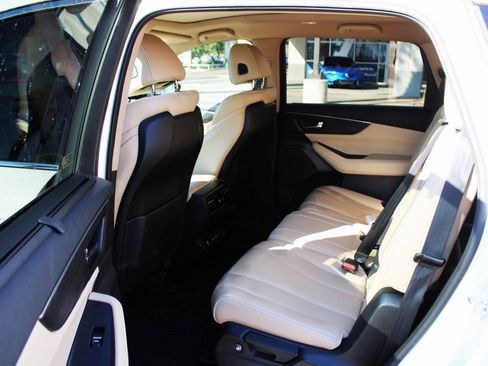 Used 2023 Acura MDX SH-AWD w/ Advance Package image 11