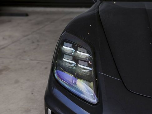 New 2026 Porsche Panamera RWD image 11