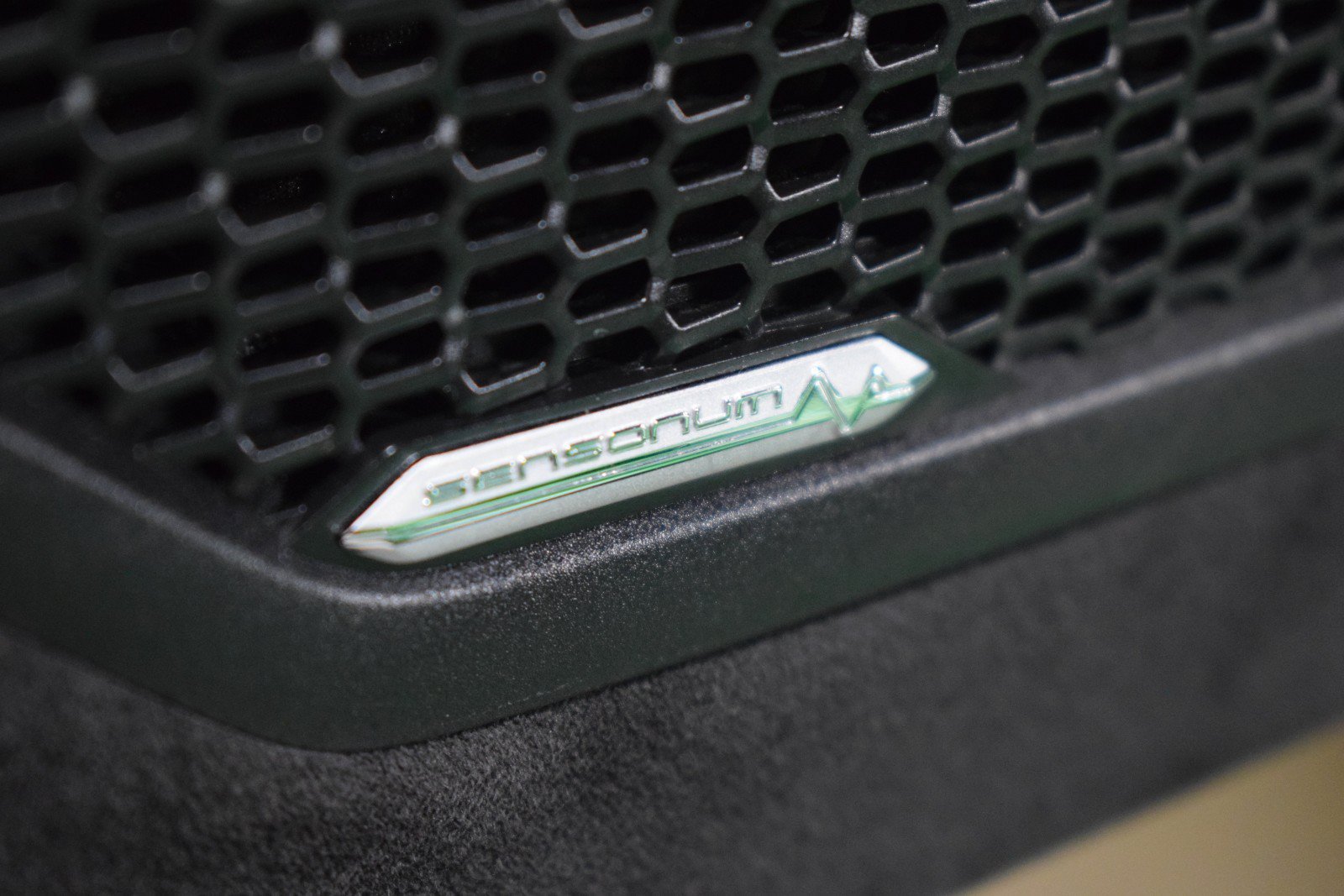 Used 2023 Lamborghini Huracan Tecnica RWD image 35