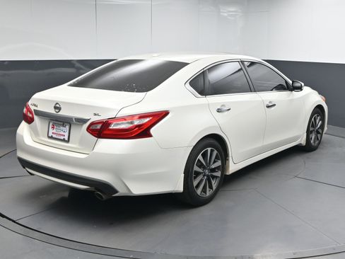 Used 2017 Nissan Altima 2.5 SL image 8