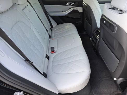 Certified 2025 BMW X5 xDrive40i w/ Premium Package AWD/4WD image 22