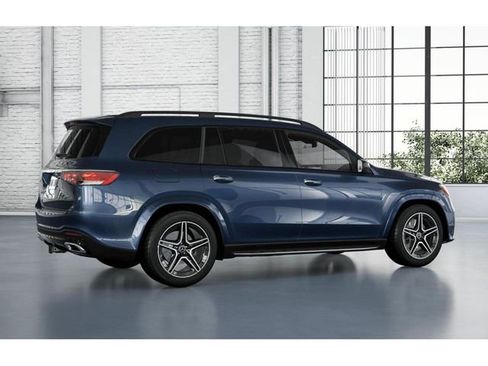 New 2026 Mercedes-Benz GLS 450 4MATIC image 19