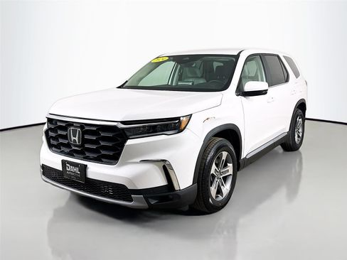 Used 2024 Honda Pilot EX-L image 4