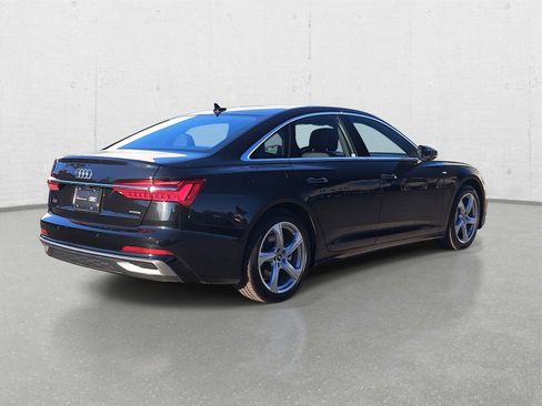 Certified 2025 Audi A6 3.0T Premium w/ Convenience Plus Package image 5