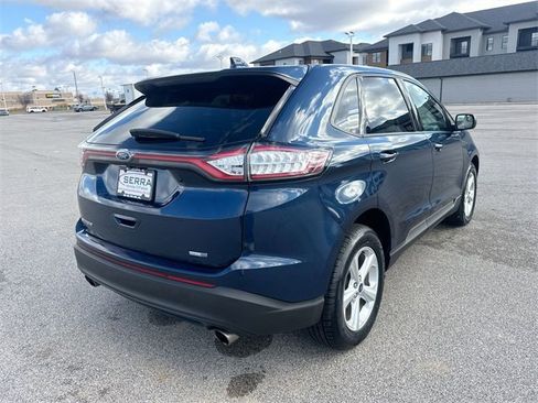 Used 2017 Ford Edge SE image 13