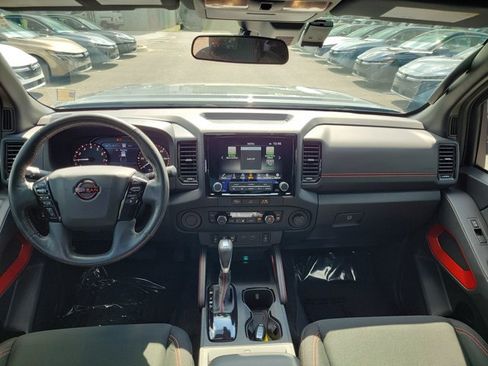 Used 2024 Nissan Frontier Pro-X w/ Pro Convenience Package RWD image 9