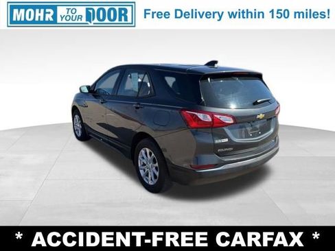 Used 2018 Chevrolet Equinox LS image 3