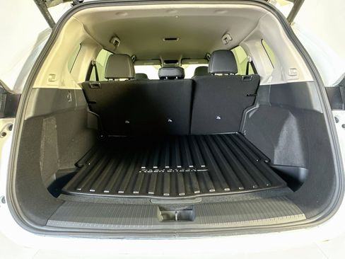Used 2026 Nissan Rogue SV w/ Rock Creek Premium Package AWD/4WD image 28