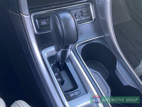 Used 2019 Subaru Ascent Limited w/ Popular Package #3 AWD/4WD image 28
