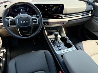 New 2026 Kia Carnival EX FWD video 2