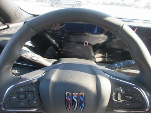 New 2026 Buick Envista Sport Touring w/ Convenience I Package FWD image 17