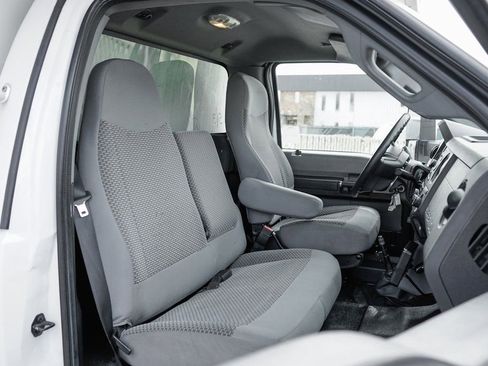 Used 2016 Ford F650 2WD Regular Cab Super Duty image 36