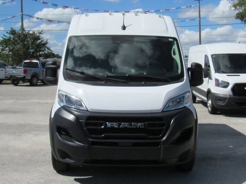 Used 2023 RAM ProMaster 2500 image 9