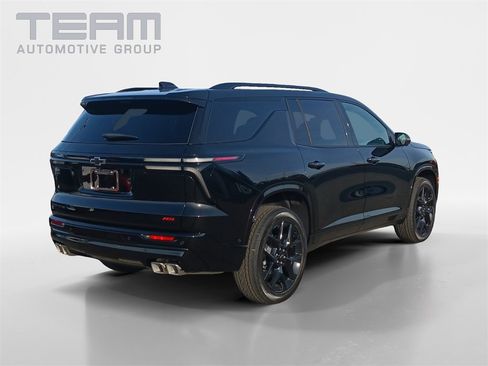 New 2026 Chevrolet Traverse RS w/ LPO, Floor Liner Package image 7