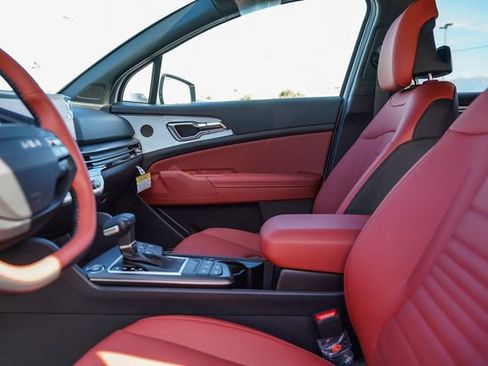 New 2026 Kia Sportage SX AWD/4WD image 19