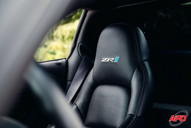 Used 2009 Chevrolet Corvette ZR1 w/ Preferred Equipment Group RWD image 24