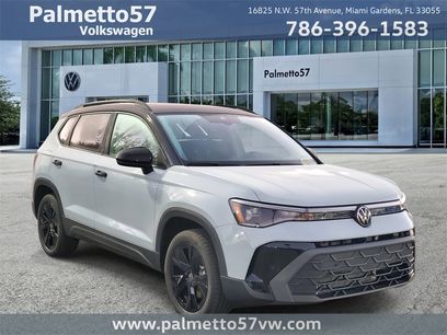 New 2025 Volkswagen Taos SE