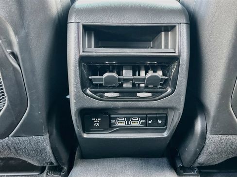 Used 2023 Jeep Grand Cherokee Limited RWD image 26