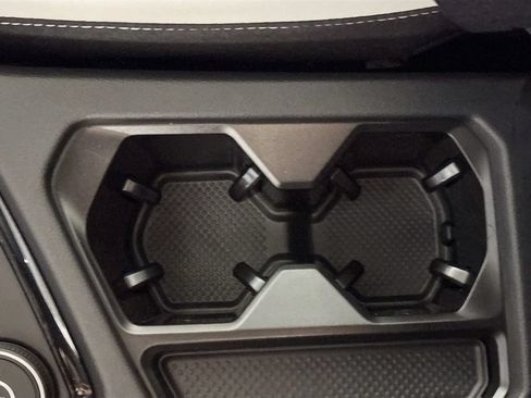 New 2026 Volkswagen Taos SE AWD/4WD image 15