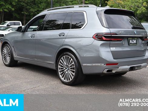 Used 2025 BMW X7 xDrive40i w/ Premium Package AWD/4WD image 9