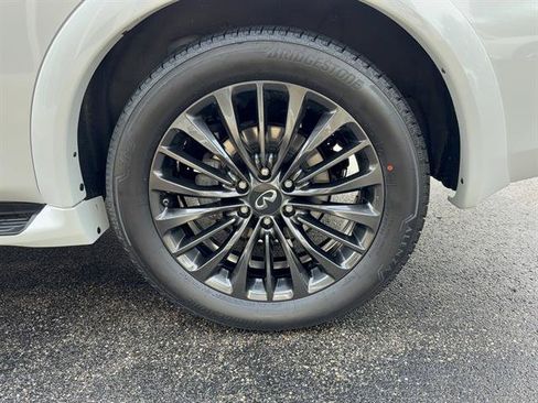 Used 2023 INFINITI QX80 Sensory w/ Cargo Package AWD/4WD image 33