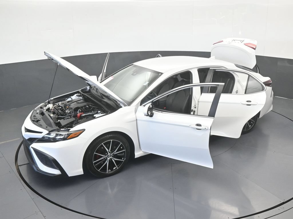Used 2022 Toyota Camry SE w/ Convenience Package FWD image 64