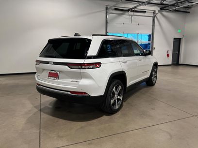 Used 2023 Jeep Grand Cherokee Limited w/ Trailer Tow Prep Group (B)