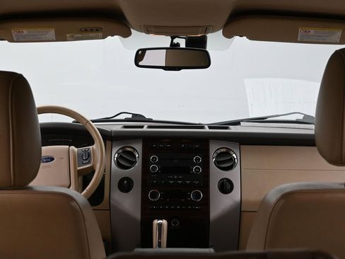 Used 2012 Ford Expedition XLT image 25