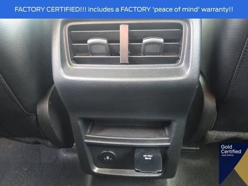 Used 2023 Ford Edge Titanium AWD/4WD image 21