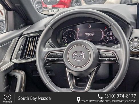 Used 2025 MAZDA CX-70 Plug-In Hybrid w/ Premium Plus image 14
