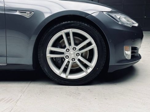 Used 2015 Tesla Model S 85D AWD/4WD image 42