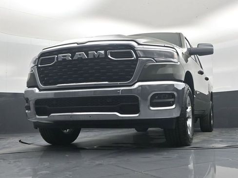 New 2026 RAM 1500 4x4 Crew Cab image 43