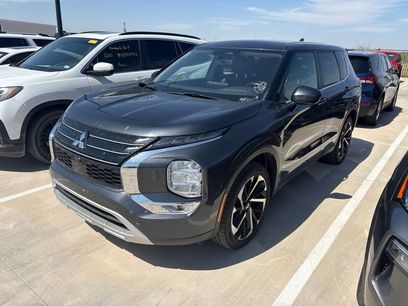 Used 2024 Mitsubishi Outlander SE