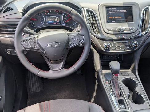 Used 2023 Chevrolet Equinox LS w/ LS Convenience Package image 12