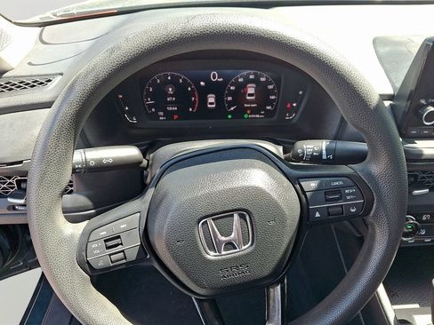 Used 2024 Honda Accord EX image 21