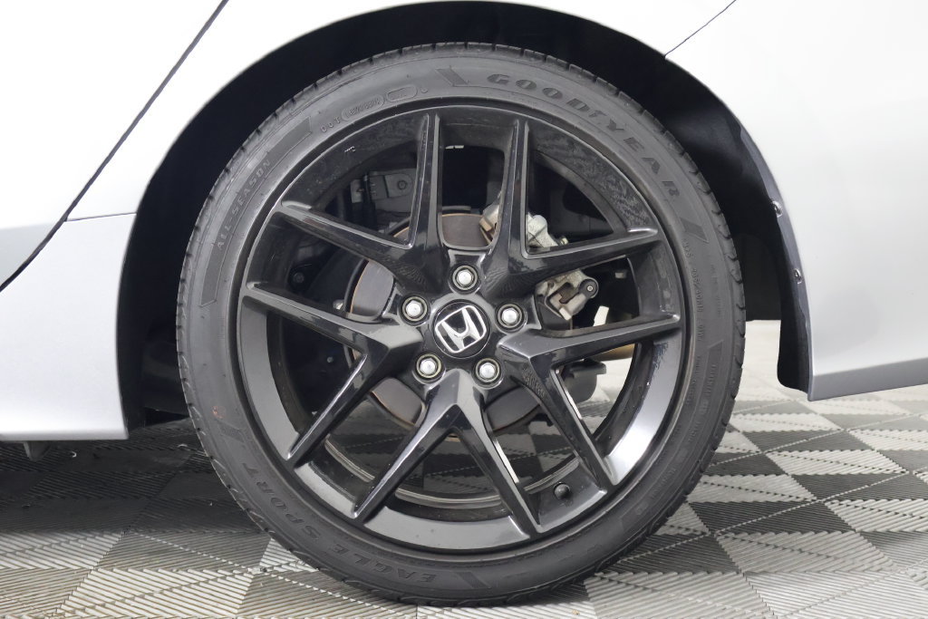 Used 2024 Honda Civic Sport image 16