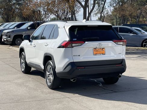 Used 2023 Toyota RAV4 XLE image 4