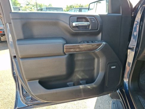 Used 2021 Chevrolet Silverado 1500 RST w/ Convenience Package II AWD/4WD image 14