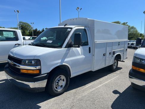 New 2025 Chevrolet Express 3500 w/ Power Convenience Package image 1