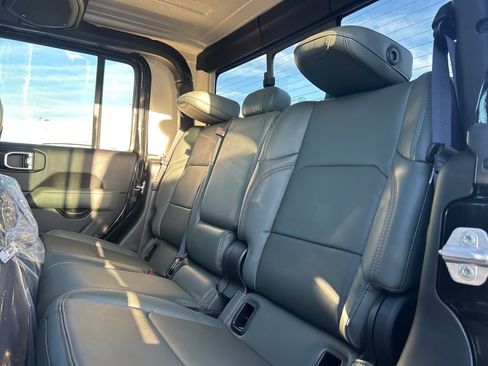 New 2026 Jeep Gladiator Mojave w/ Technology Group image 12