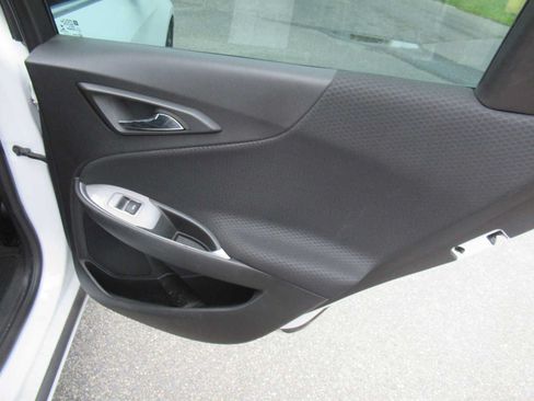 Used 2024 Chevrolet Malibu RS FWD image 18