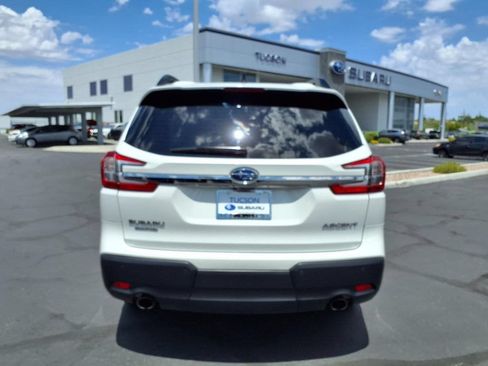 Used 2023 Subaru Ascent Premium w/ Convenience Package AWD/4WD image 11