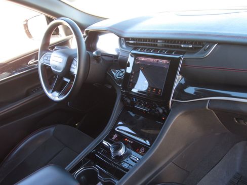 Used 2022 Jeep Grand Cherokee Trailhawk w/ ADV Protech Group II image 10